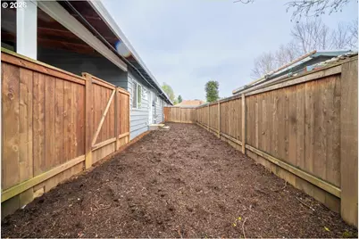 9525 9533 N Leonard St, Portland, OR 97203 - Photo 24
