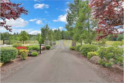 30898 Camas Swale Rd, Creswell, OR 97426 - Photo 2
