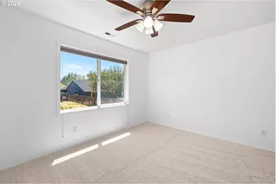 17170 NW Tucson St, Beaverton, OR 97006 - Photo 30
