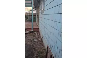 859 E St, Coos Bay, OR 97420 - Photo 20