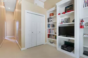 10458 NW 2nd St, Portland, OR 97231 - Photo 32