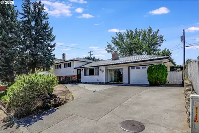 1004 Maple St, The Dalles, OR 97058 - Photo 2