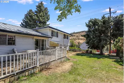 1004 Maple St, The Dalles, OR 97058 - Photo 32
