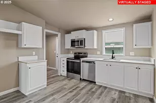 4882 Lancaster Dr, Salem, OR 97305 - Photo 6