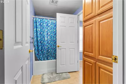 658 S 57th St #14, Springfield, OR 97478 - Photo 22