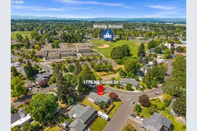 1776 NE Grant St, Hillsboro, OR 97124 - Photo 44