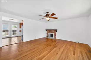 1776 NE Grant St, Hillsboro, OR 97124 - Photo 8