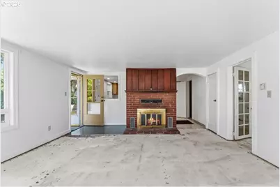 13209 NE San Rafael St, Portland, OR 97230 - Photo 2