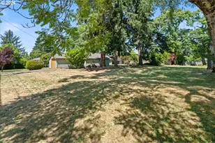 13209 NE San Rafael St, Portland, OR 97230 - Photo 32