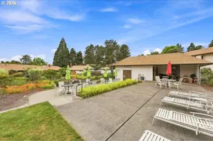 15100 SW Crown Dr, Portland, OR 97224 - Photo 14