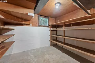 304 NE 62nd Ave, Portland, OR 97213 - Photo 34
