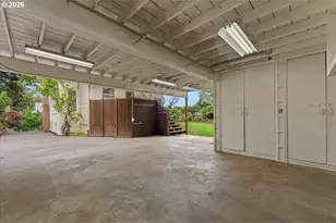 304 NE 62nd Ave, Portland, OR 97213 - Photo 38