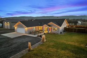 1310 D St, Baker City, OR 97814 - Photo 2