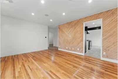 6523 SE 84th Ave, Portland, OR 97266 - Photo 8