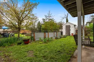 6523 SE 84th Ave, Portland, OR 97266 - Photo 30