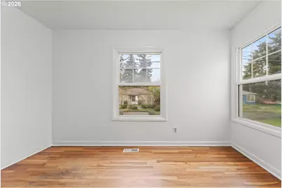6523 SE 84th Ave, Portland, OR 97266 - Photo 16