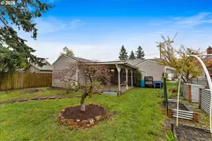 6523 SE 84th Ave, Portland, OR 97266 - Photo 34