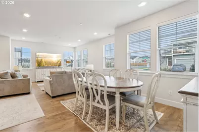 18436 SW Buckhorn Dr, Beaverton, OR 97007 - Photo 10