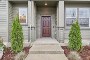 18436 SW Buckhorn Dr, Beaverton, OR 97007 - Photo 2