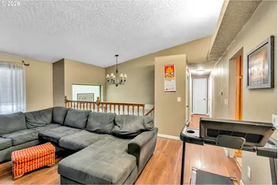 75 SE 205th Pl, Gresham, OR 97030 - Photo 8