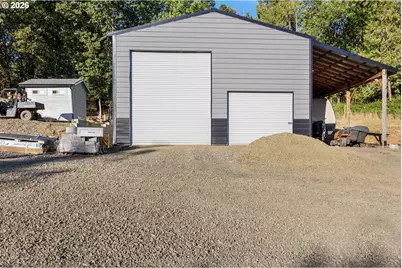 491 Oakwood Dr, Oakland, OR 97462 - Photo 26