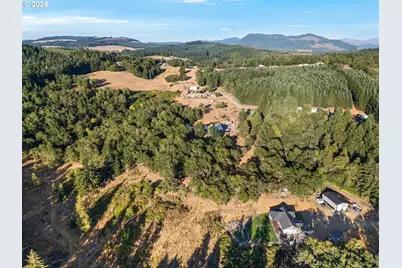 491 Oakwood Dr, Oakland, OR 97462 - Photo 34