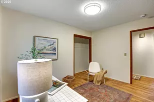 5537 SW Seymour Ct, Portland, OR 97221 - Photo 22