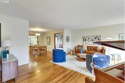 5537 SW Seymour Ct, Portland, OR 97221 - Photo 6