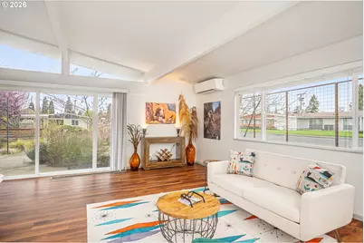 1233 1st St, Springfield, OR 97477 - Photo 4