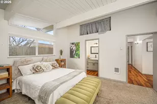 1233 1st St, Springfield, OR 97477 - Photo 14