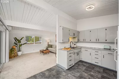 1233 1st St, Springfield, OR 97477 - Photo 28