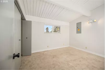 1233 1st St, Springfield, OR 97477 - Photo 34