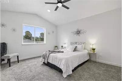 705 S 9th Ave, Kelso, WA 98626 - Photo 16