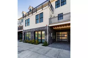 512 NE 56th Ave, Portland, OR 97213 - Photo 2