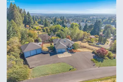 59720 Oliver Heights Ln, Saint Helens, OR 97051 - Photo 2