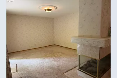 1344 Regency Dr, Eugene, OR 97401 - Photo 34