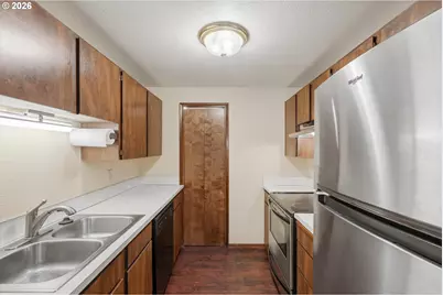 1100 N Meridian St #43, Newberg, OR 97132 - Photo 16