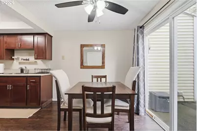 7006 NE 43rd St #D, Vancouver, WA 98661 - Photo 8