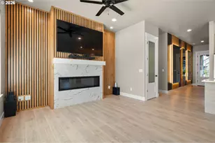 544 Buster Ln, Eugene, OR 97404 - Photo 4