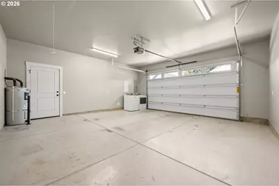 544 Buster Ln, Eugene, OR 97404 - Photo 32