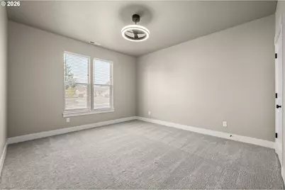 544 Buster Ln, Eugene, OR 97404 - Photo 24
