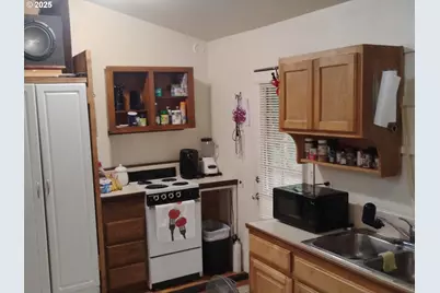 93099 Marcola Rd, Marcola, OR 97454 - Photo 20