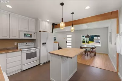 400 E Yacolt Rd, Yacolt, WA 98675 - Photo 6