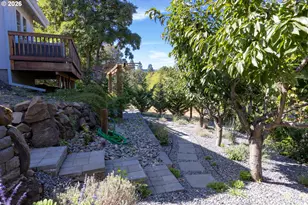 407 Huskey Rd, Mosier, OR 97040 - Photo 14