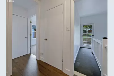 5906 NE Sumner St, Portland, OR 97218 - Photo 12