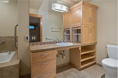 4715 NE Everett St, Portland, OR 97213 - Photo 20