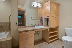 4715 NE Everett St, Portland, OR 97213 - Photo 20