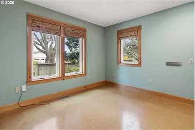 4715 NE Everett St, Portland, OR 97213 - Photo 26