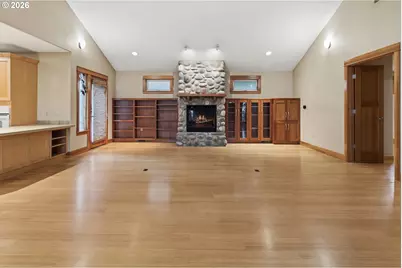 4715 NE Everett St, Portland, OR 97213 - Photo 6