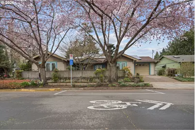 4715 NE Everett St, Portland, OR 97213 - Photo 1